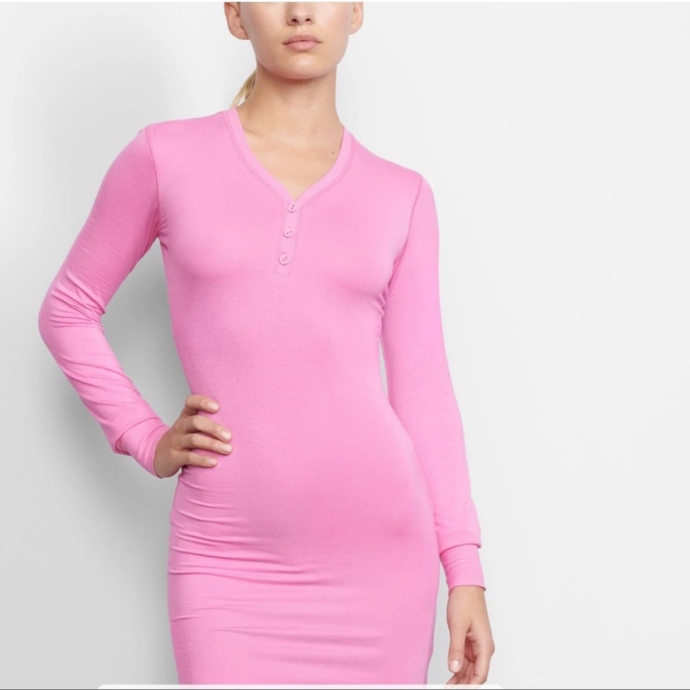 SKIMS sleep henley size small